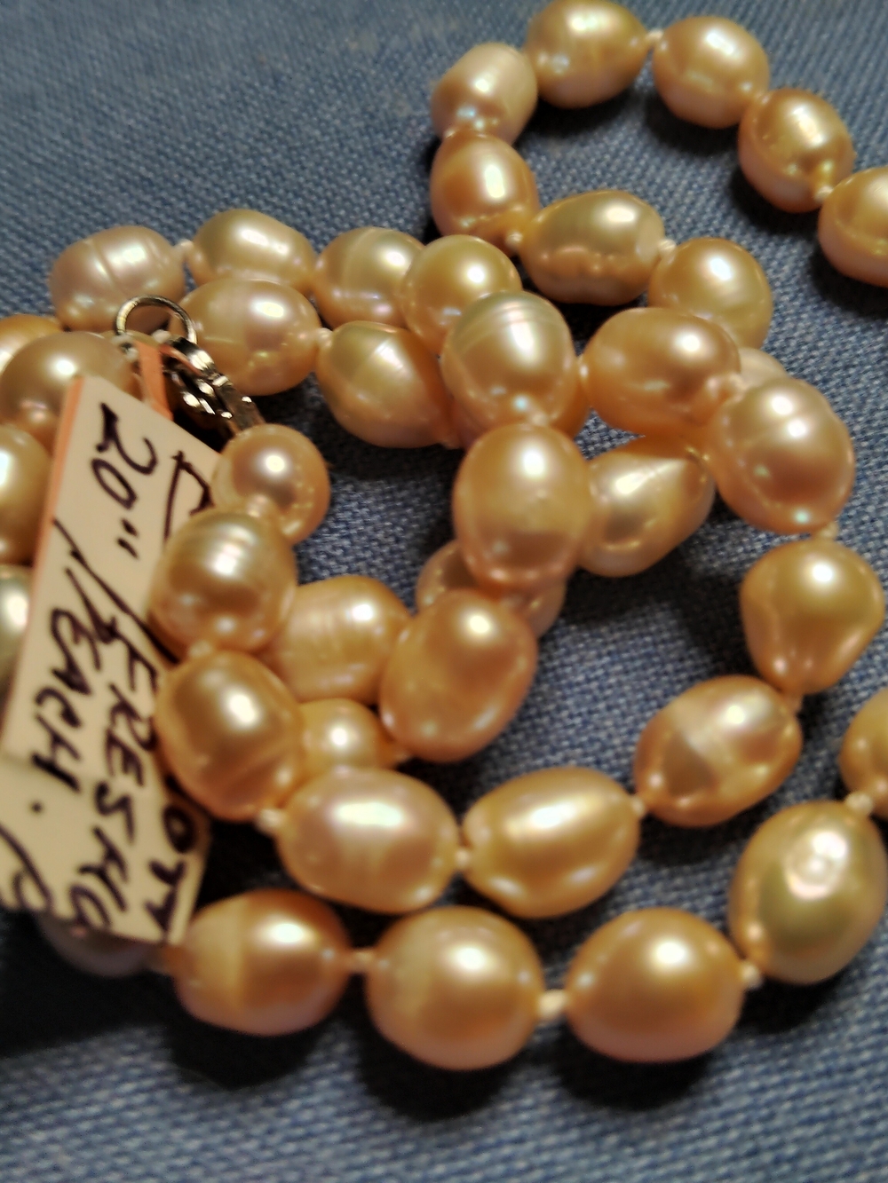 HAND TIED, STERLING SECURE CLASP, HOLDS 20 INCH ✔️PEACH  PEARL NECKLACE.